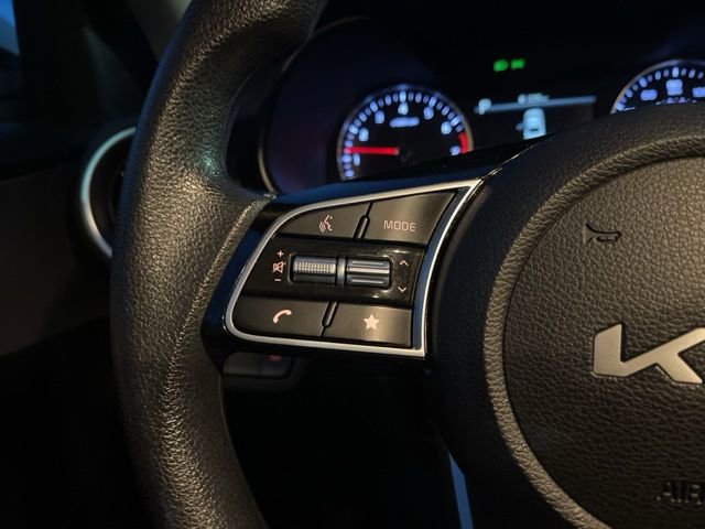 Used 2023 Kia Forte LXS w/ LXS Technology Package image 13