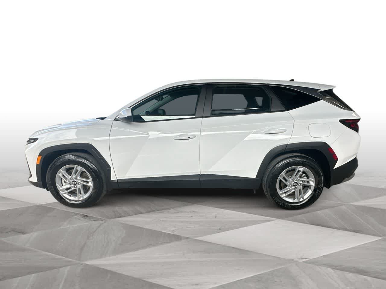 Used 2026 Hyundai Tucson SE FWD image 5