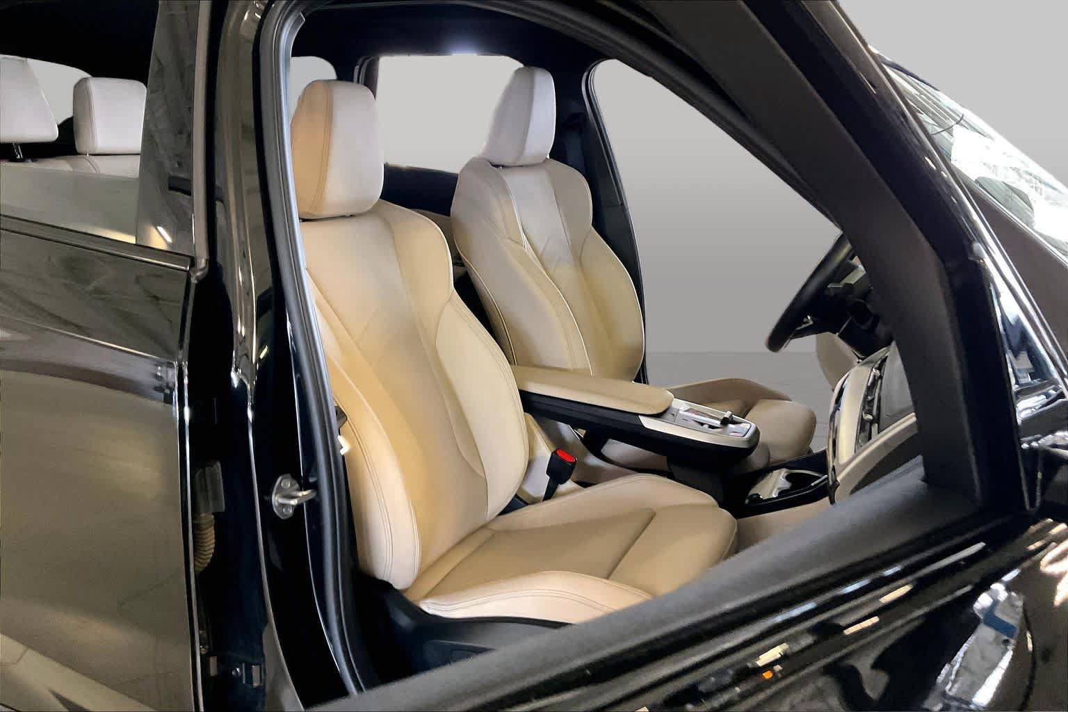 Certified 2023 BMW X1 xDrive28i w/ Premium Package AWD/4WD image 8