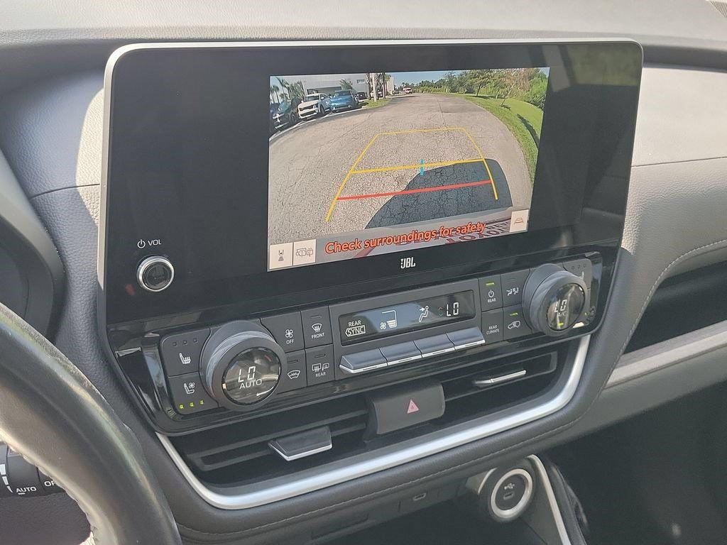 Certified 2024 Toyota Grand Highlander FWD image 15