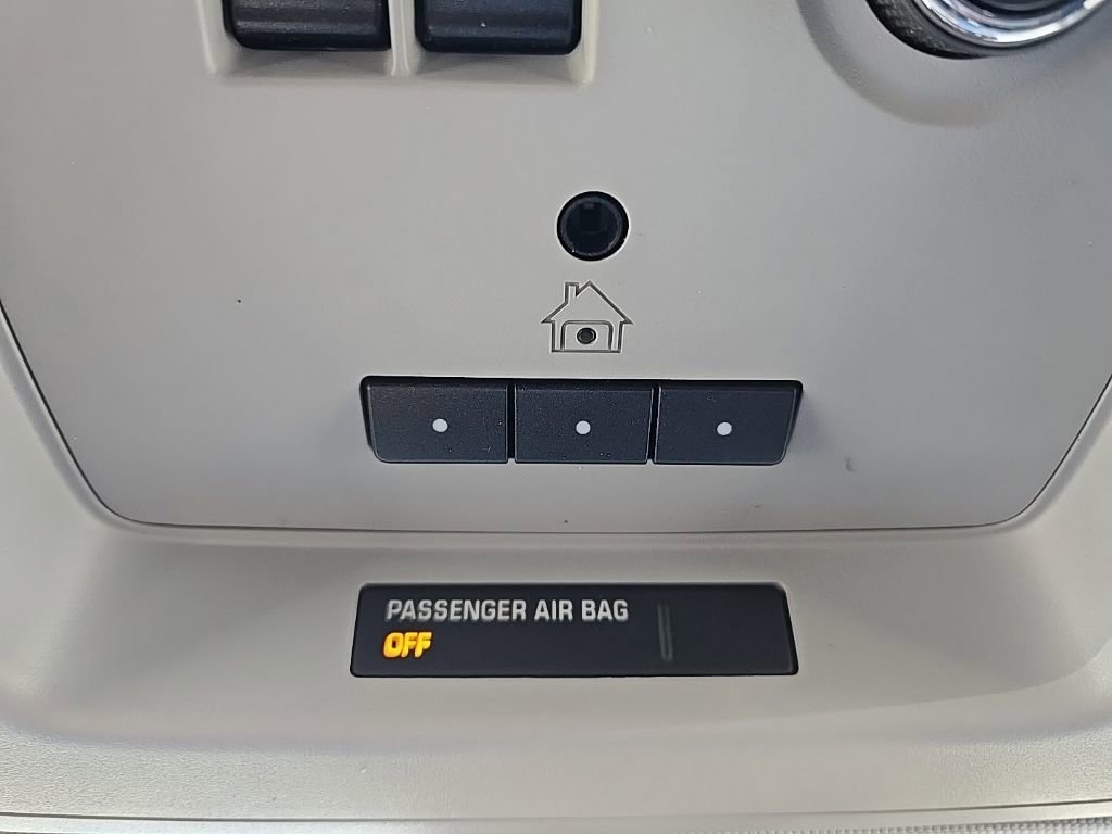 Used 2018 Chevrolet Tahoe Premier image 46