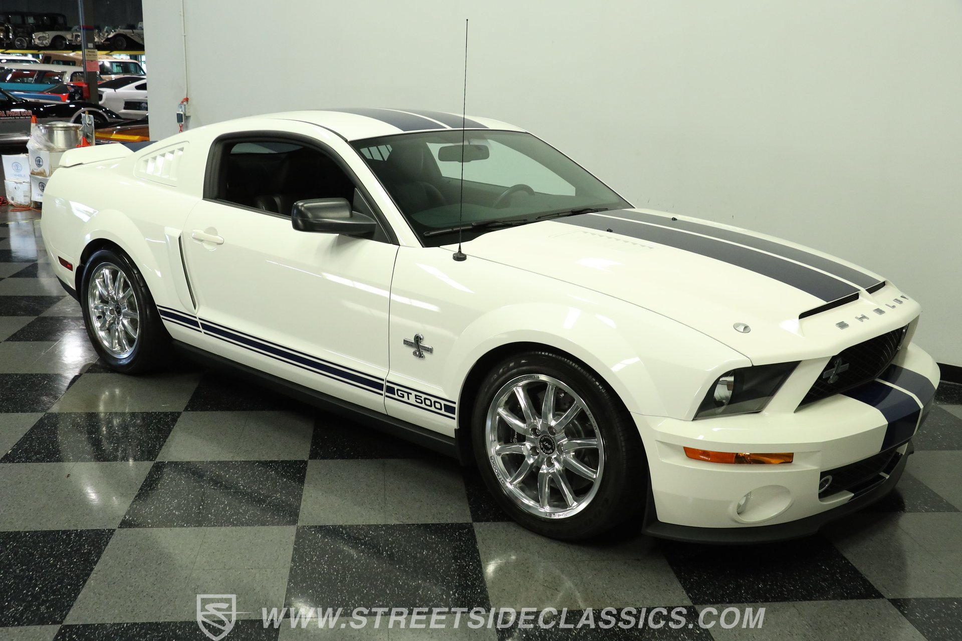 Used 2007 Ford Mustang Shelby GT500 RWD image 14
