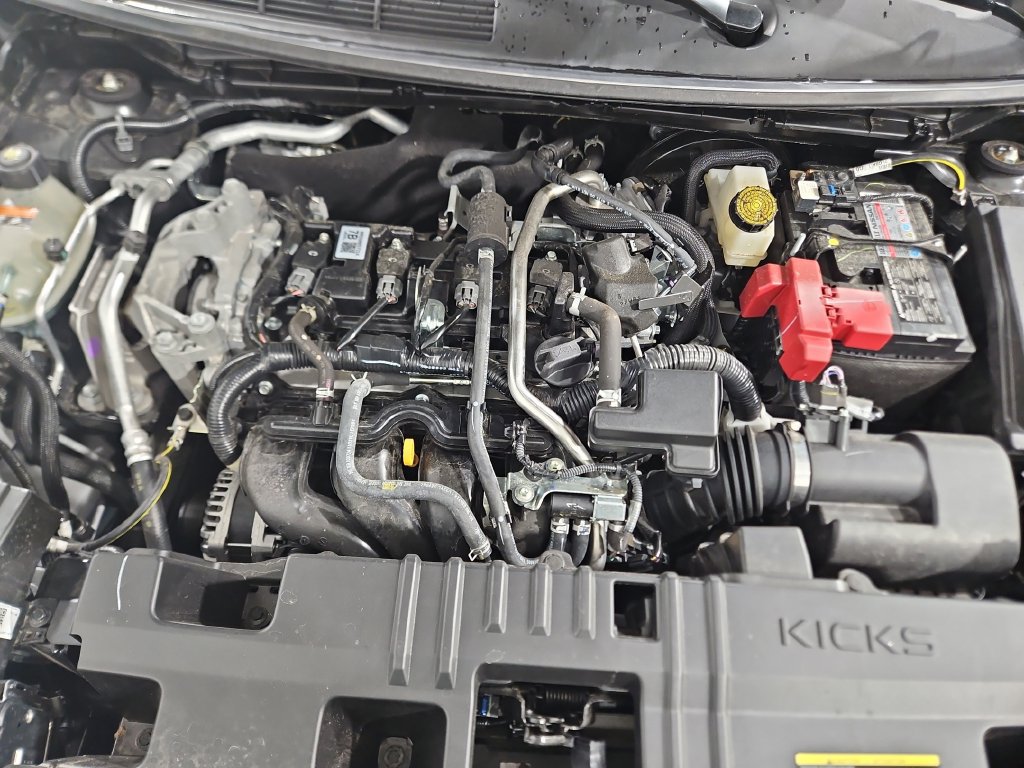 Certified 2025 Nissan Kicks S AWD/4WD image 22