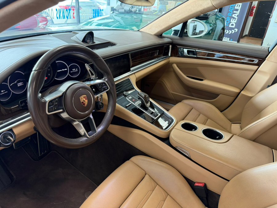 Used 2017 Porsche Panamera Turbo image 24
