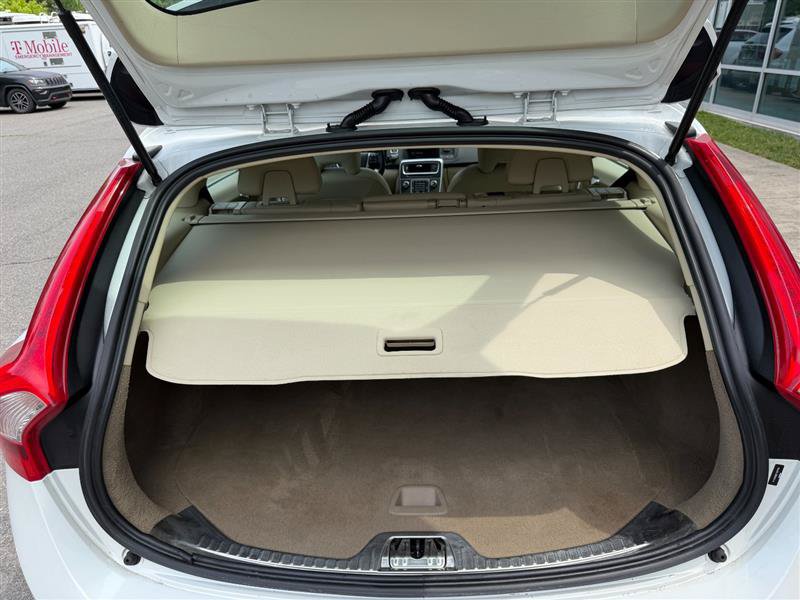 Used 2015 Volvo V60 T5 Premier FWD image 39