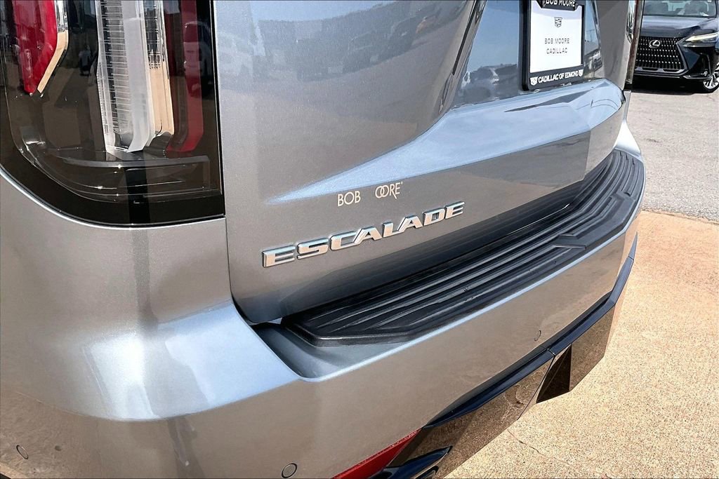 Used 2023 Cadillac Escalade Sport w/ Touring Package AWD/4WD image 32
