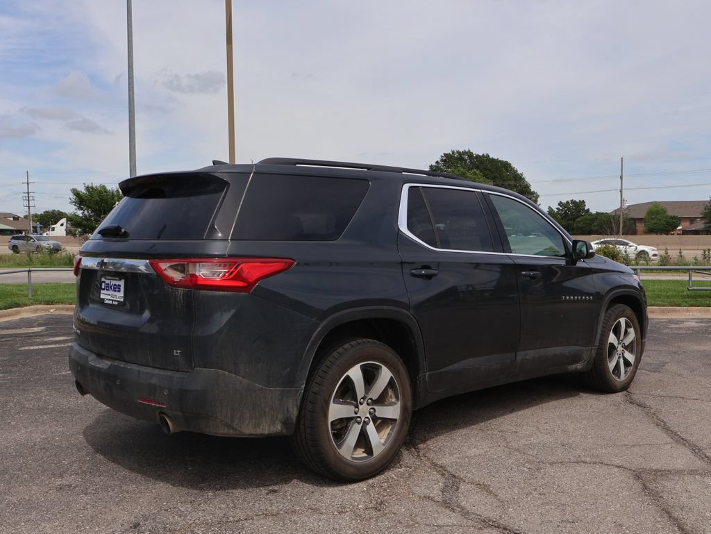 Used 2021 Chevrolet Traverse LT w/ LT Premium Package AWD/4WD image 22