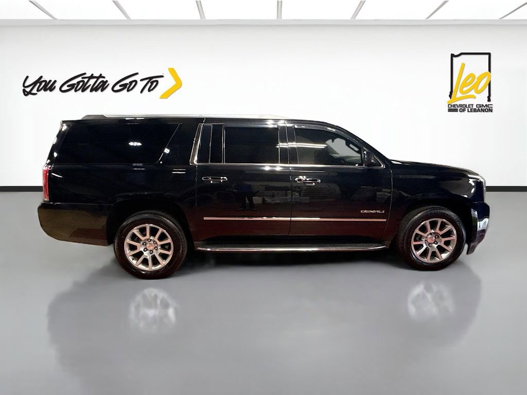 Used 2019 GMC Yukon XL Denali image 4