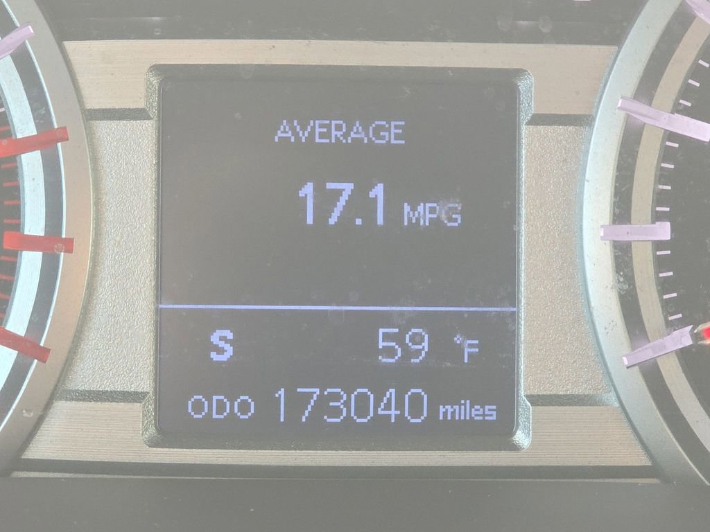 Used 2015 Toyota 4Runner Limited image 12