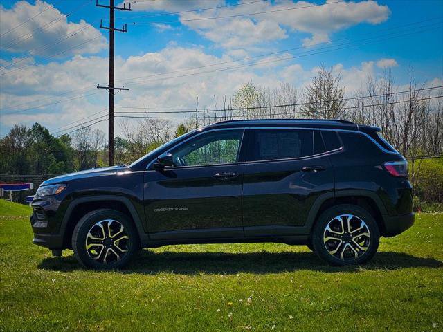 Certified 2022 Jeep Compass Limited AWD/4WD image 6
