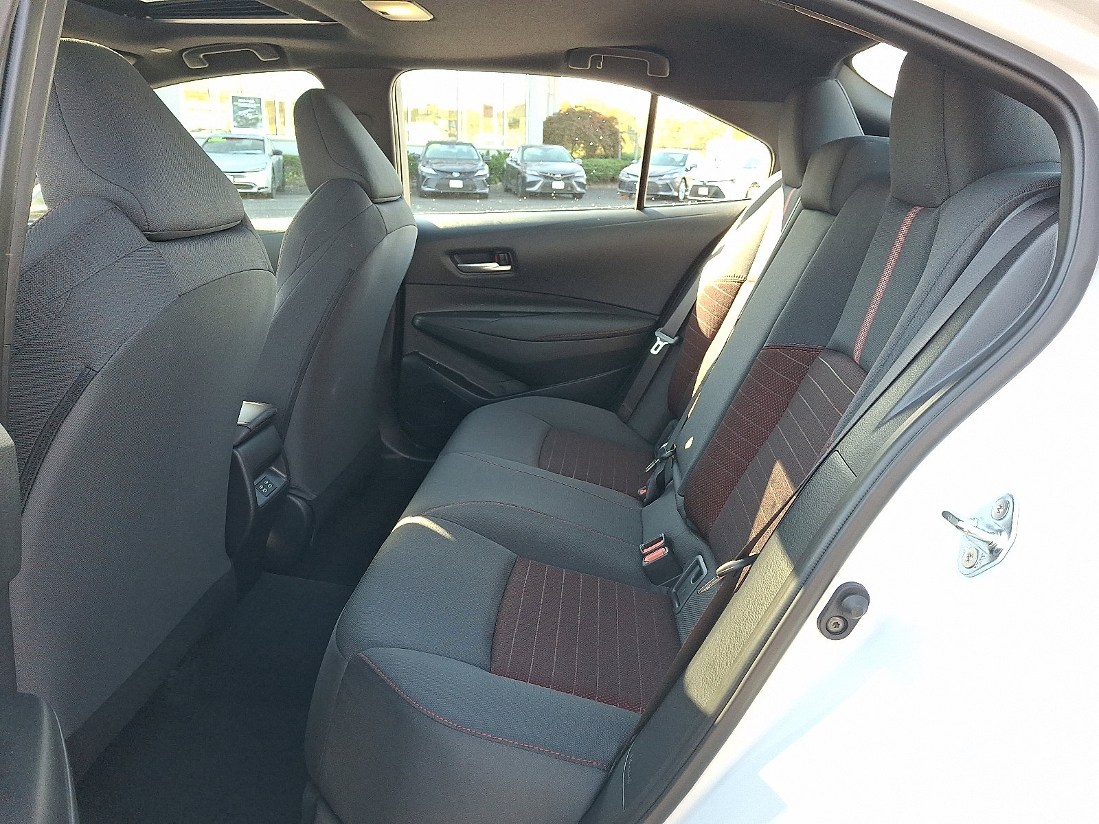 Certified 2025 Toyota Corolla SE w/ SE Premium Package image 11
