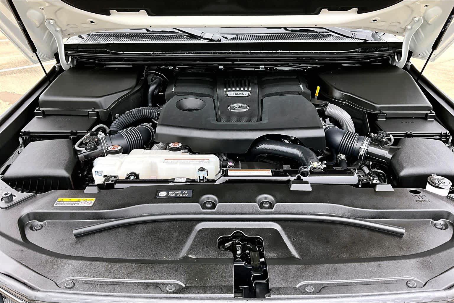 Certified 2025 Lexus GX 550 w/ Accessory Package (2T) AWD/4WD image 32