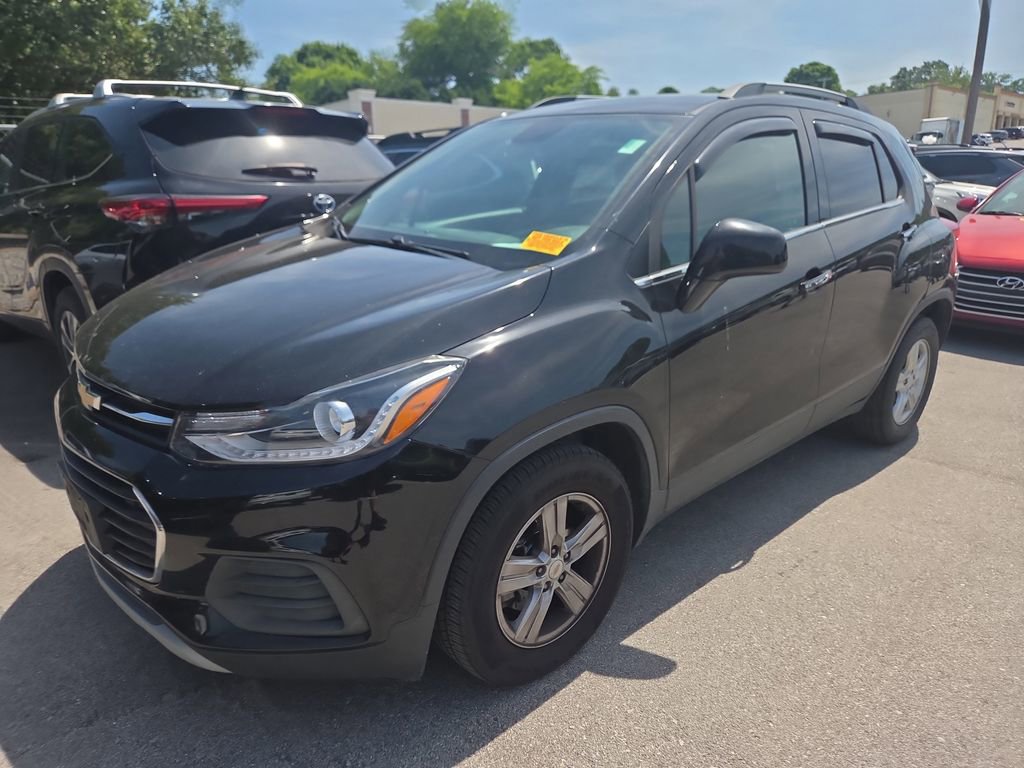 Used 2019 Chevrolet Trax LT w/ LT Convenience Package FWD image 10