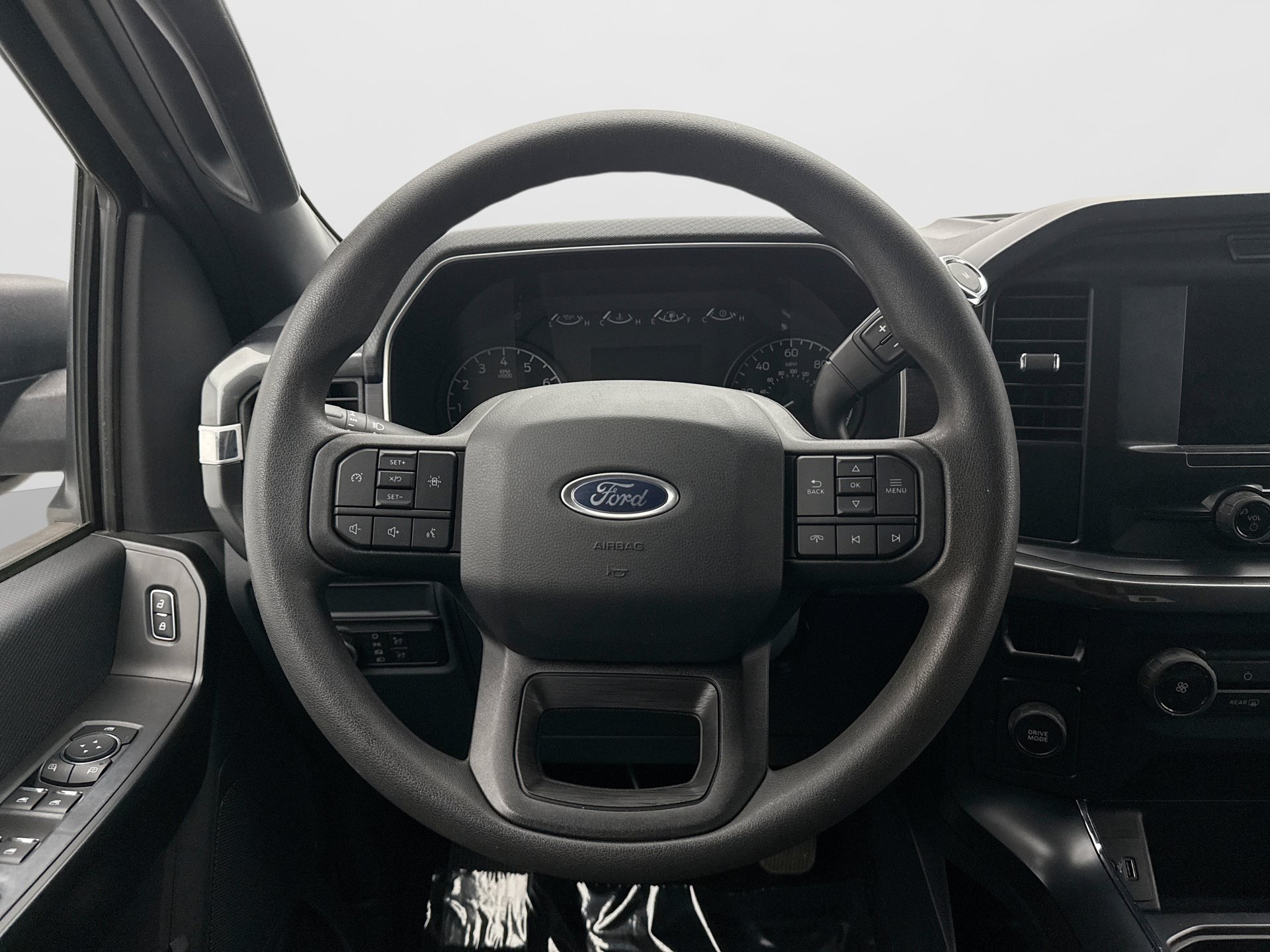 Used 2022 Ford F150 XL w/ STX Appearance Package RWD image 12