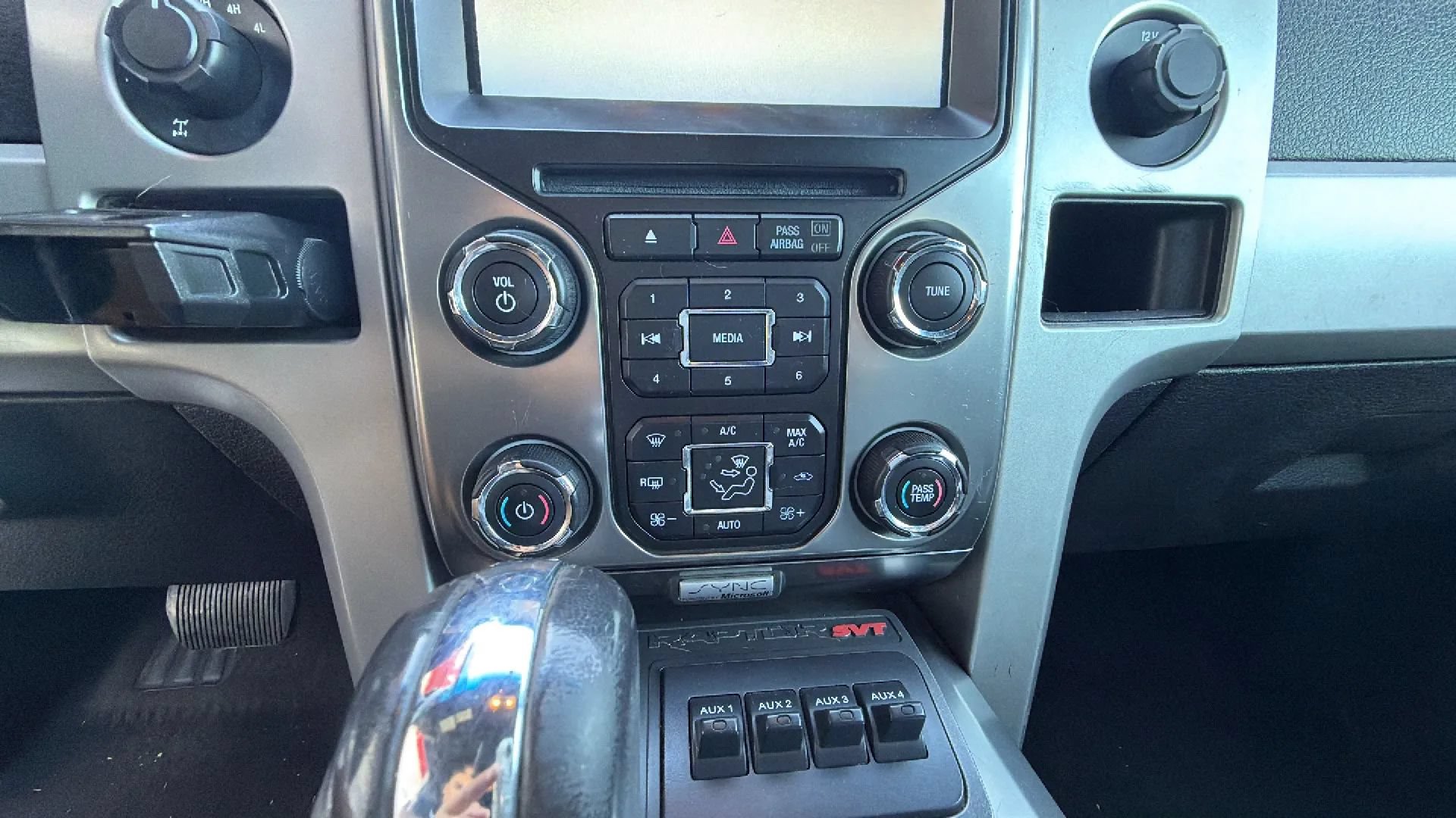 Used 2014 Ford F150 Raptor w/ SVT Exterior Graphics Package AWD/4WD image 21