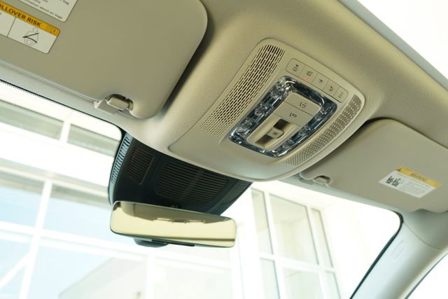 New 2026 Mercedes-Benz GLS 450 4MATIC image 25