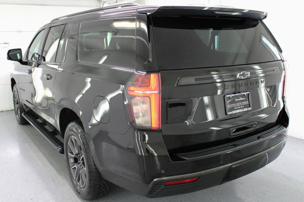 Used 2021 Chevrolet Suburban Z71 w/ Z71 Signature Package AWD/4WD image 7