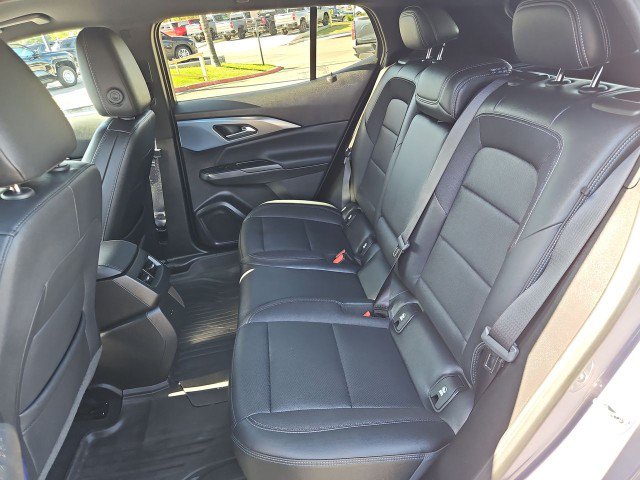Used 2024 Chevrolet Equinox EV LT w/ LPO, Blackout Package FWD image 24