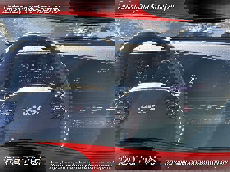 Used 2025 Kia Niro Wind w/ Wind Preserve Package image 10