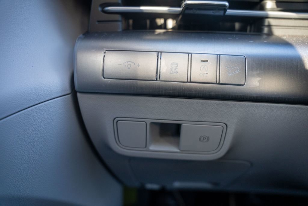 New 2026 Hyundai Kona SE image 20