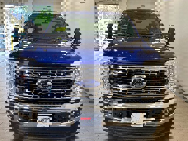 New 2026 Ford F350 XLT w/ FX4 Off-Road Package image 3