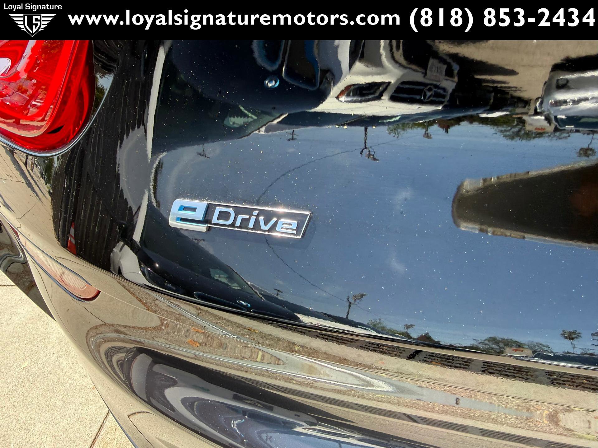 Used 2015 BMW i8 image 9