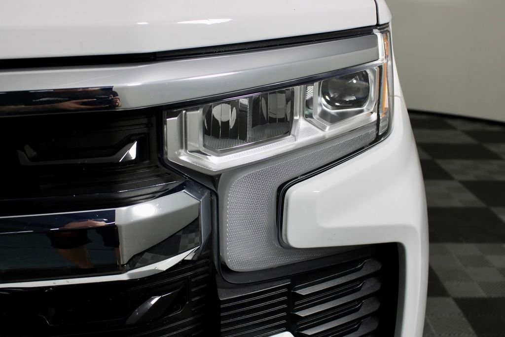 Used 2024 Chevrolet Silverado 1500 LT w/ All Star Edition Plus image 3