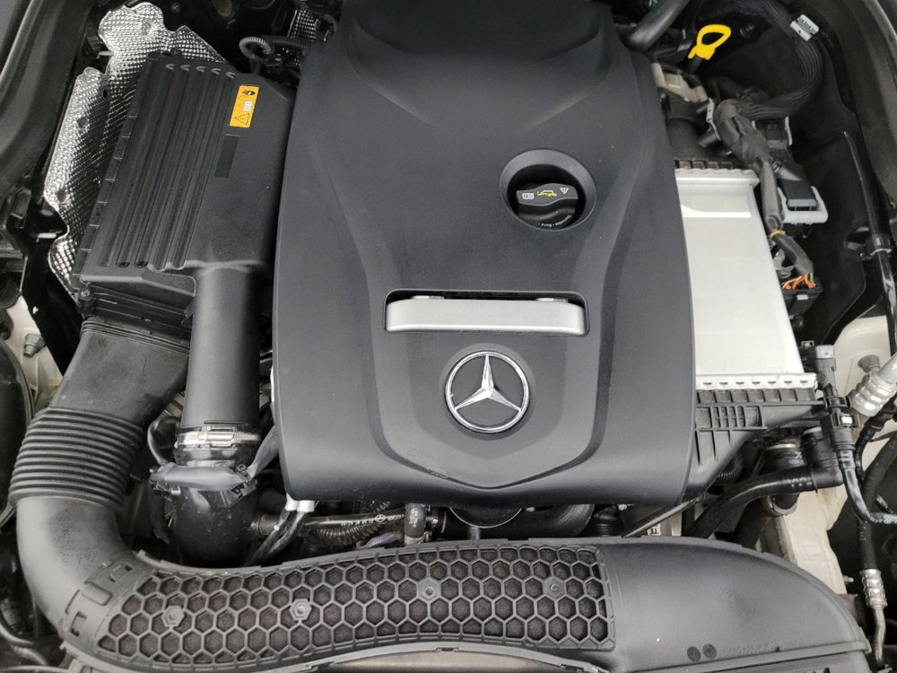 Used 2019 Mercedes-Benz GLC 300 4MATIC image 30