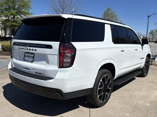 Used 2023 Chevrolet Suburban RST w/ Luxury Package image 3