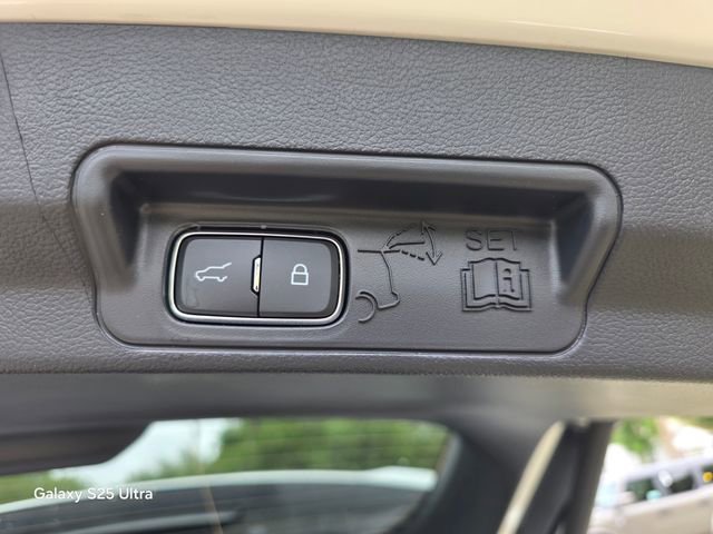 New 2026 Ford Explorer Platinum image 34