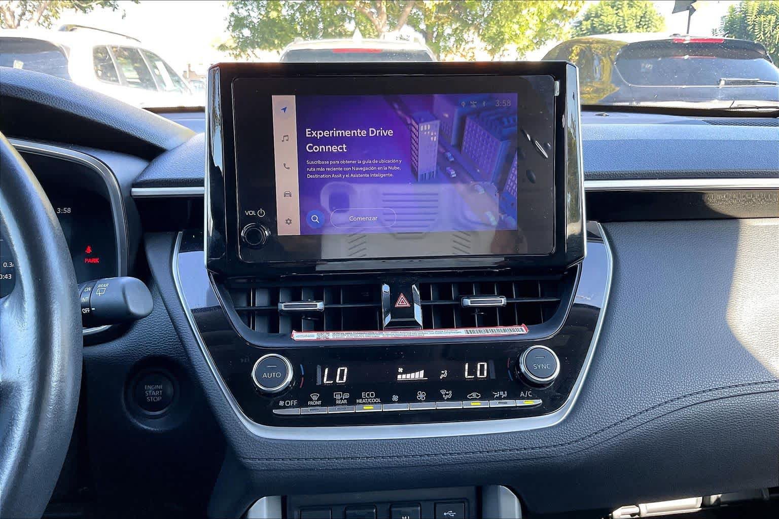 Certified 2024 Toyota Corolla Cross XLE w/ Convenience Package FWD image 32
