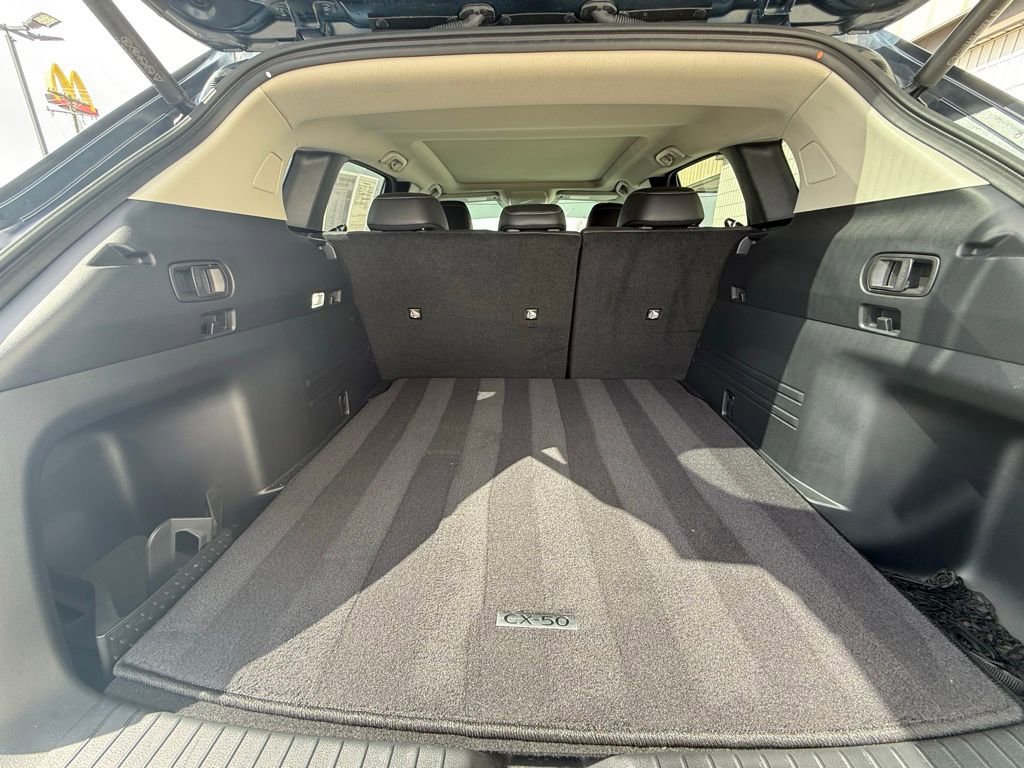 Used 2024 MAZDA CX-50 AWD 2.5 S w/ Cargo Package image 25