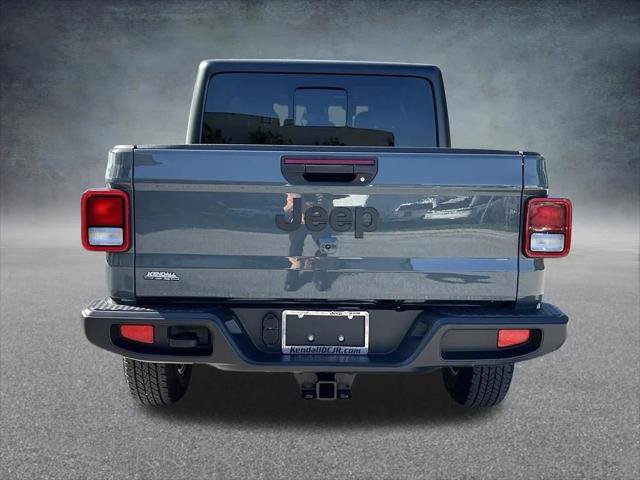 Certified 2025 Jeep Gladiator Sport AWD/4WD image 6