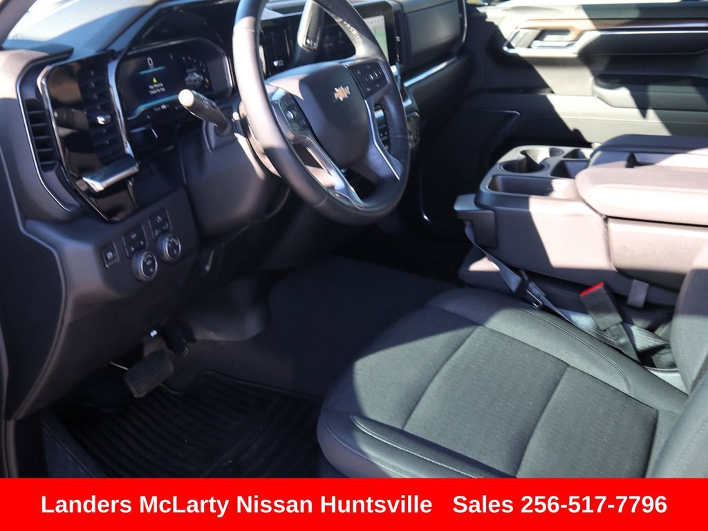 Used 2023 Chevrolet Silverado 1500 LT image 17