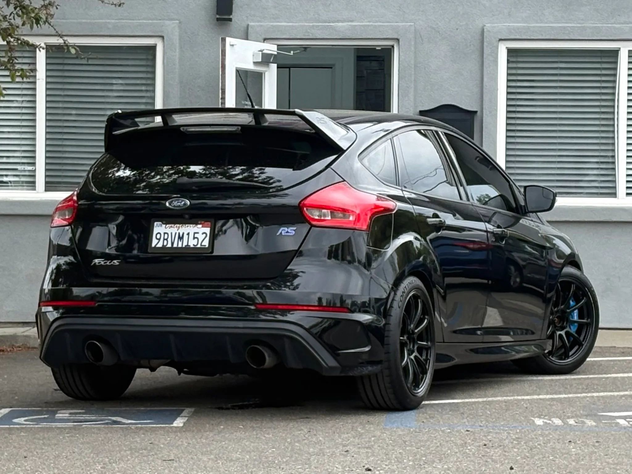 Used 2017 Ford Focus RS AWD/4WD image 5