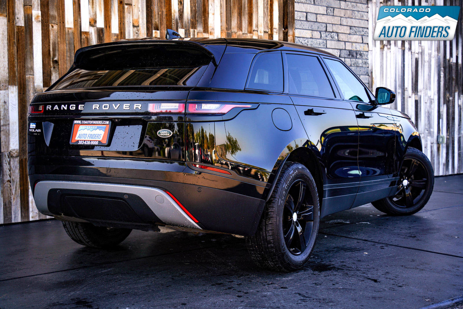 Used 2020 Land Rover Range Rover Velar S image 6