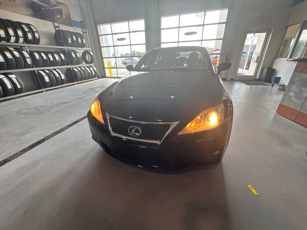 Used 2013 Lexus IS 250 RWD image 4