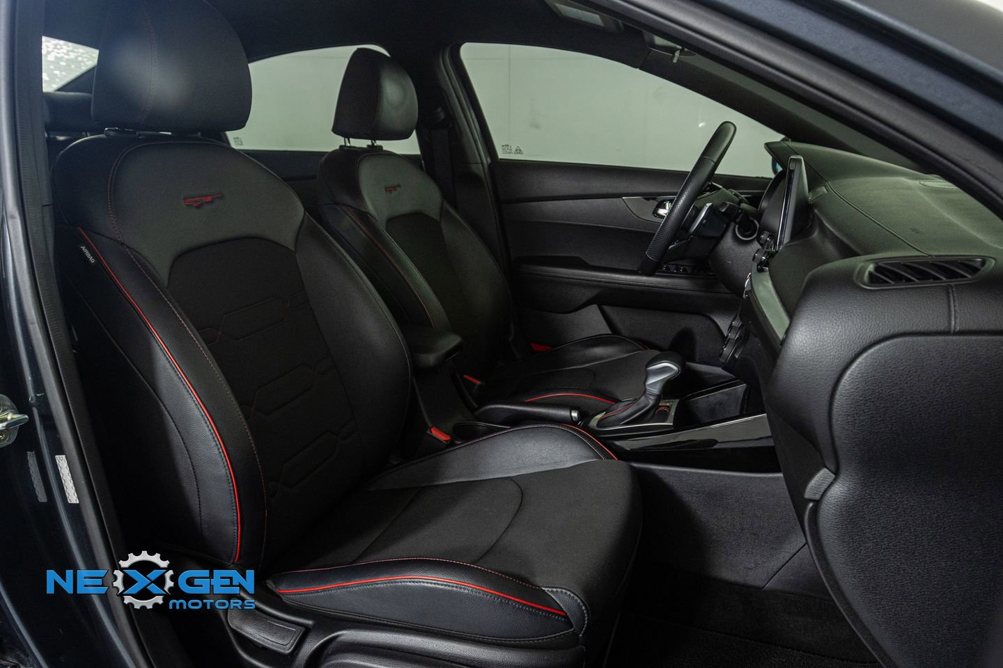 Used 2020 Kia Forte GT FWD image 38