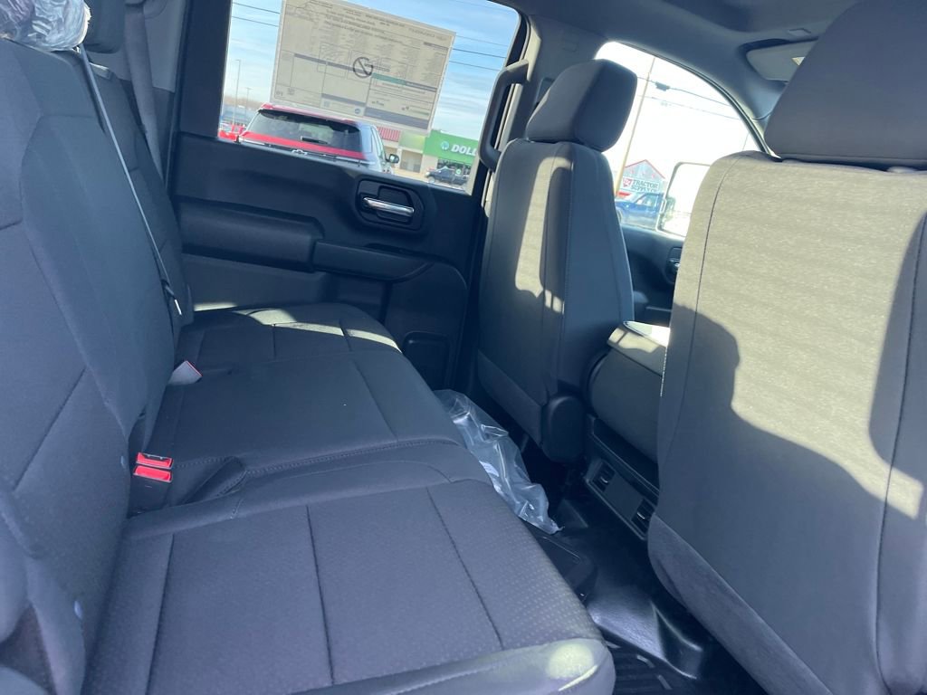 New 2026 Chevrolet Silverado 3500 W/T image 26