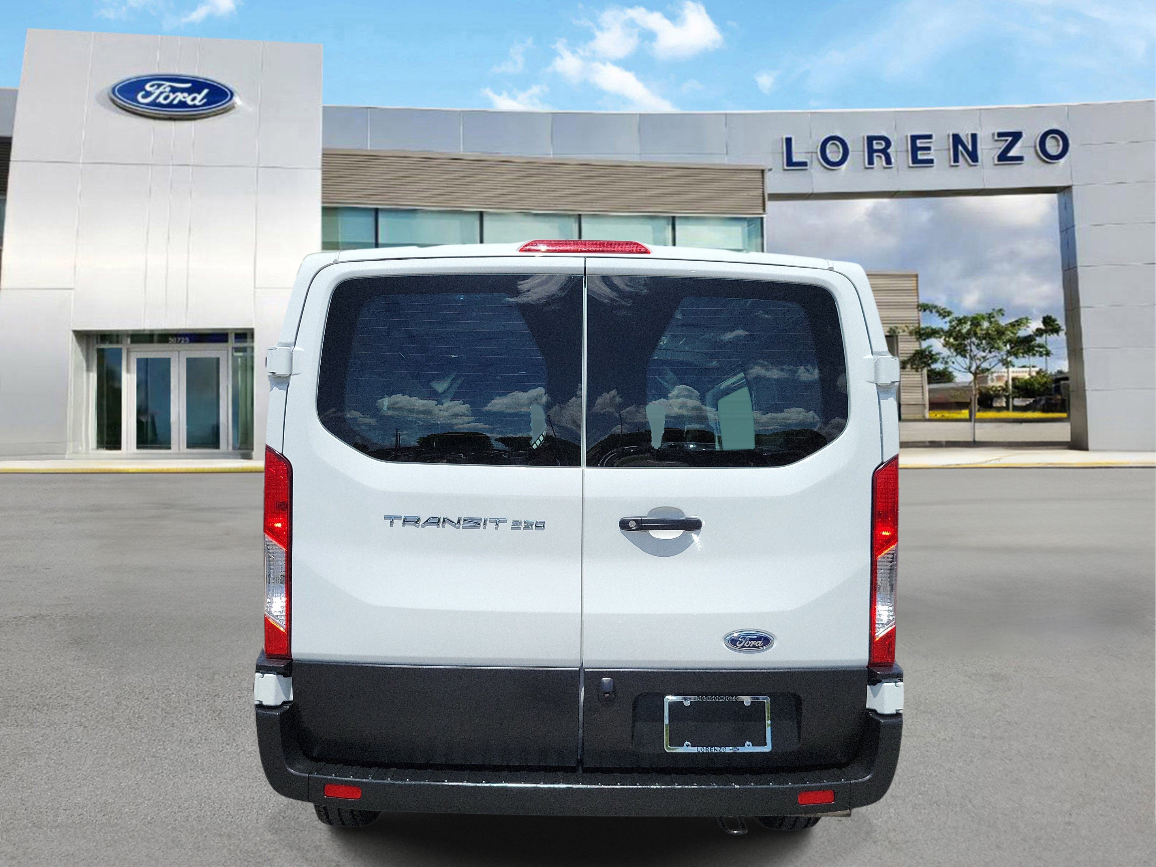 Used 2024 Ford Transit 250 Low Roof w/ Exterior Upgrade Package RWD image 6