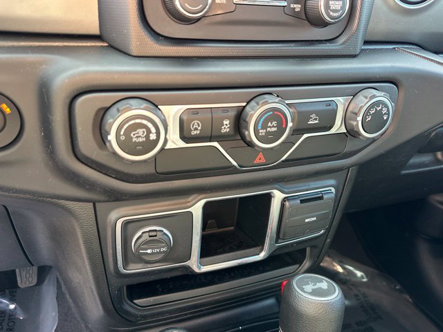 Used 2021 Jeep Wrangler Sport AWD/4WD image 11