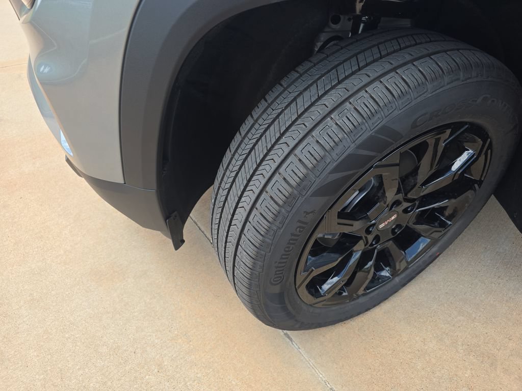 New 2027 GMC Terrain Elevation w/ Elevation Premium Package FWD image 31