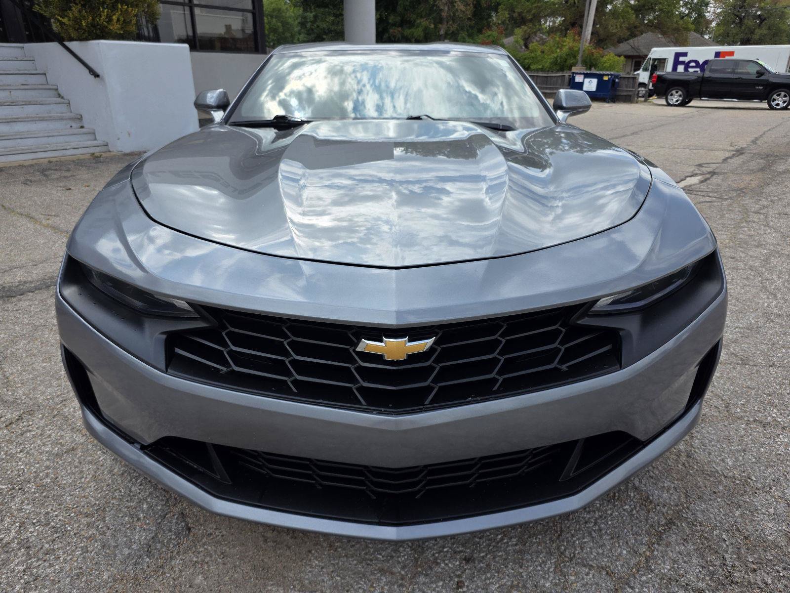 Used 2022 Chevrolet Camaro LT RWD image 2