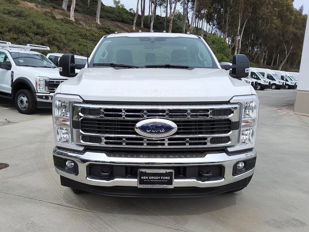 New 2026 Ford F350 XL w/ XL Chrome Package image 18