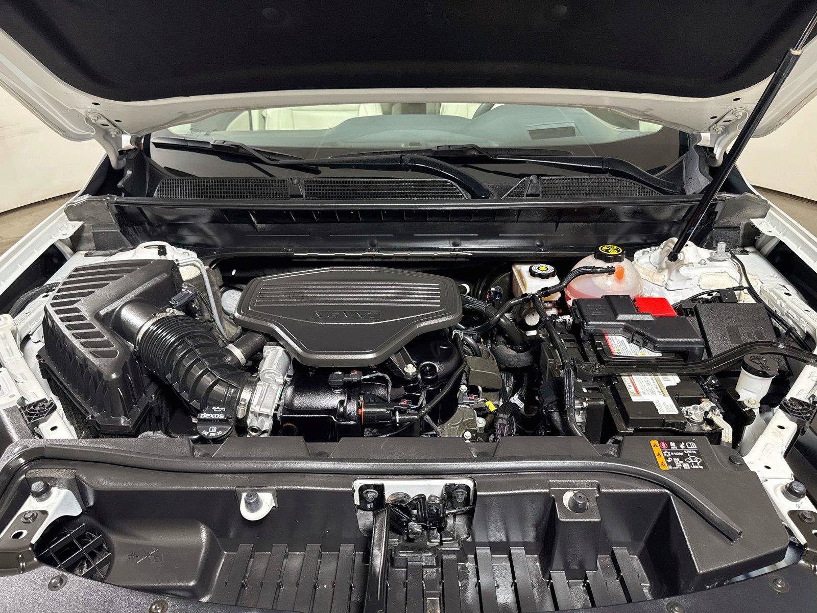 Certified 2023 GMC Acadia Denali w/ Denali Technology Package FWD image 31