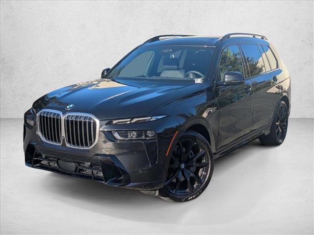 Used 2025 BMW X7 xDrive40i w/ M Sport Package image 1