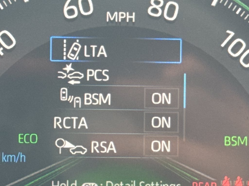 Used 2024 Toyota RAV4 XLE AWD/4WD image 18