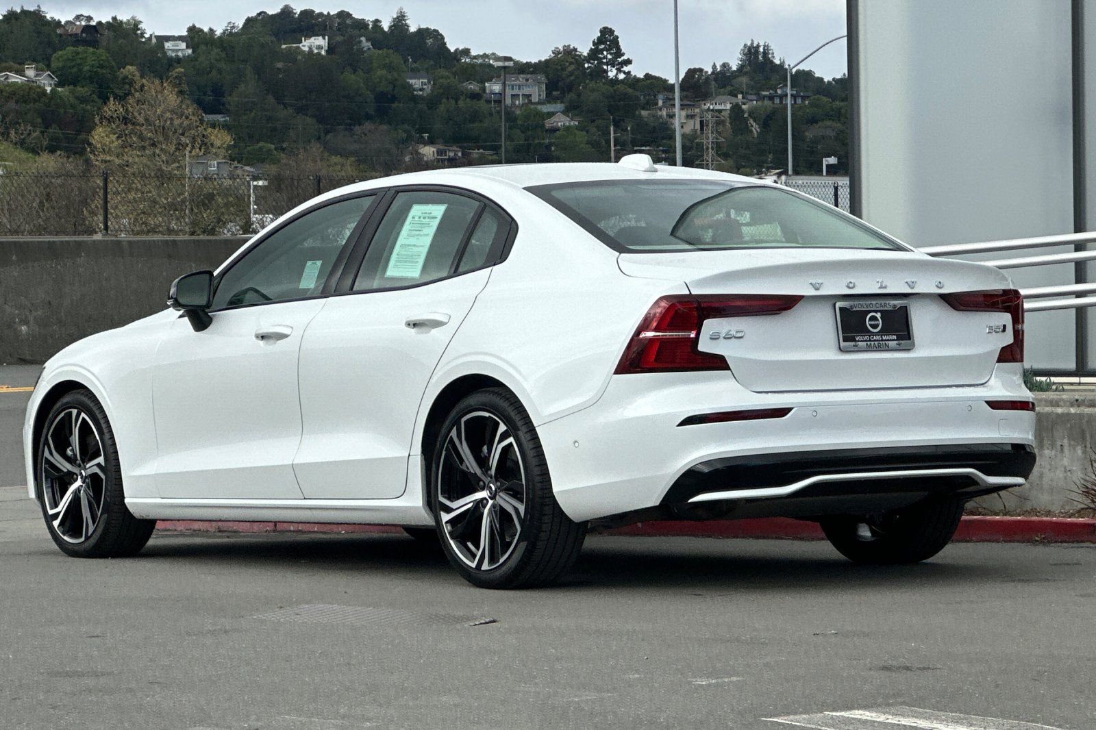 Certified 2024 Volvo S60 B5 Ultimate w/ Climate Package AWD/4WD image 7