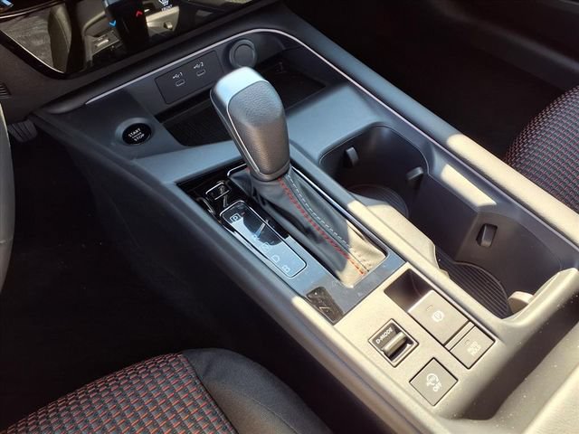 New 2026 Nissan Sentra SR w/ Floor Mat Package FWD image 17