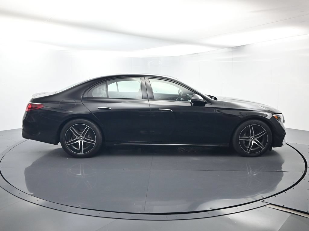 Used 2026 Mercedes-Benz E 450 4MATIC Sedan image 16